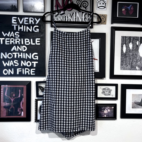 American Eagle Outfitters Dresses & Skirts - American Eagle Outfitters gingham tie back dress